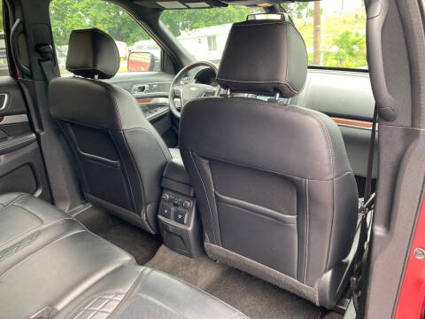 2017 Ford Explorer Platinum