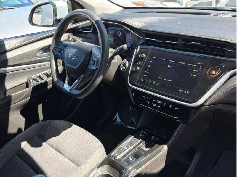 2023 Chevrolet Bolt EUV LT