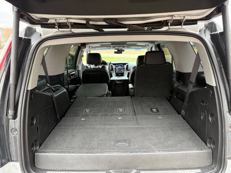 2018 Cadillac Escalade Luxury