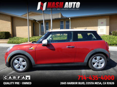 2017 MINI Hardtop 2 Door Cooper