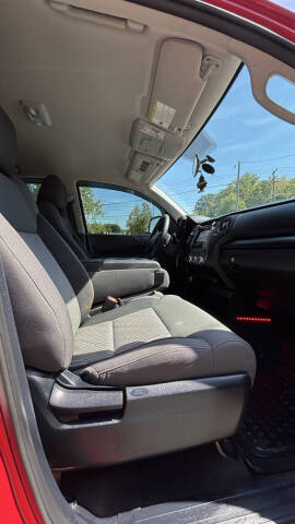 2015 Toyota Tundra SR5