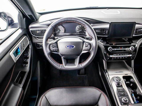 2024 Ford Explorer ST-Line