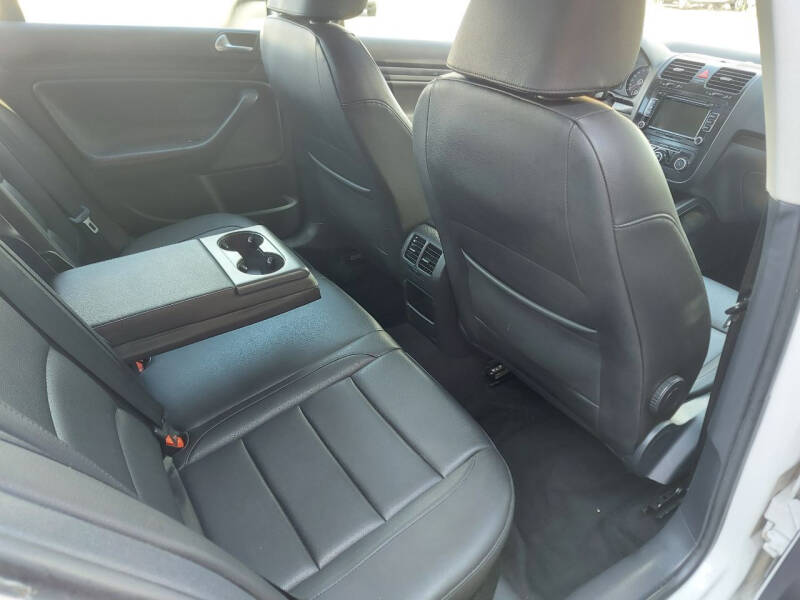 2010 Volkswagen Jetta SE PZEV