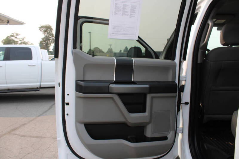 2017 Ford F-250 Super Duty XLT