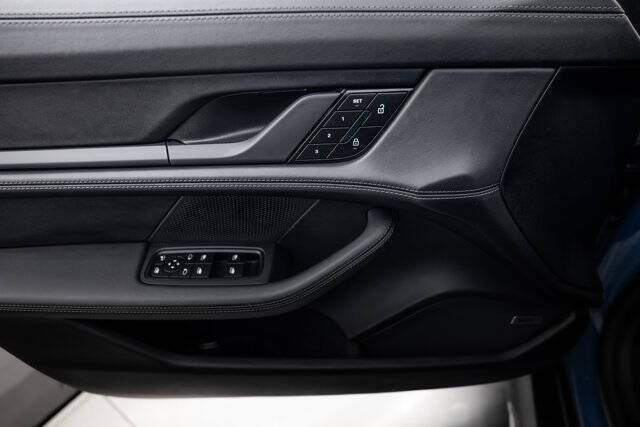 2024 Porsche Taycan 4 Cross Turismo