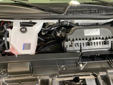 2025 Chevrolet Express 2500