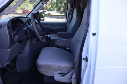 2006 Ford E-Series E-250
