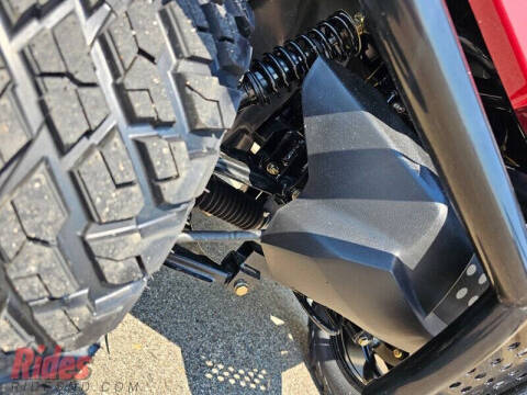 2025 Evolution MAVERICK