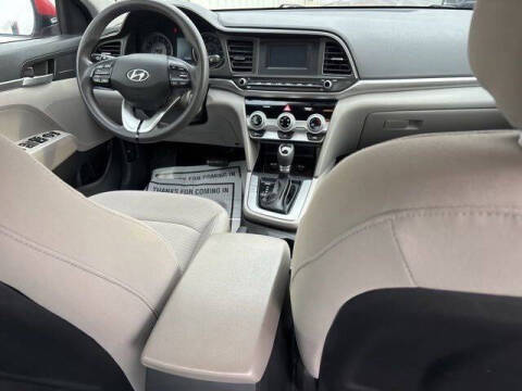 2019 Hyundai Elantra