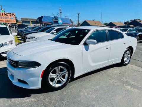 2015 Dodge Charger for sale at Sunset Motors in Manteca CA