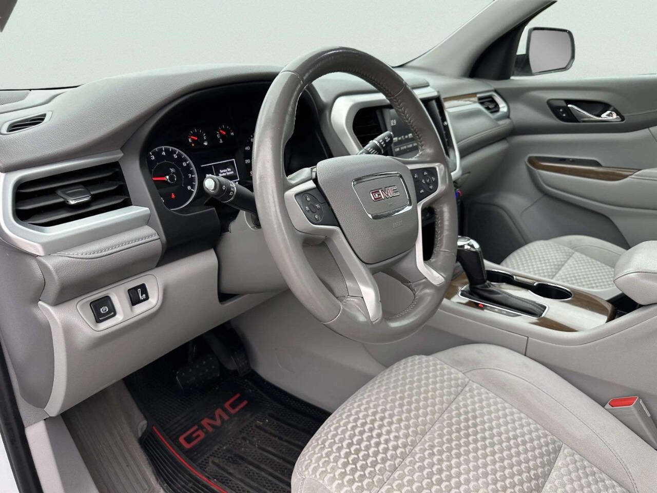 GMCAcadia15