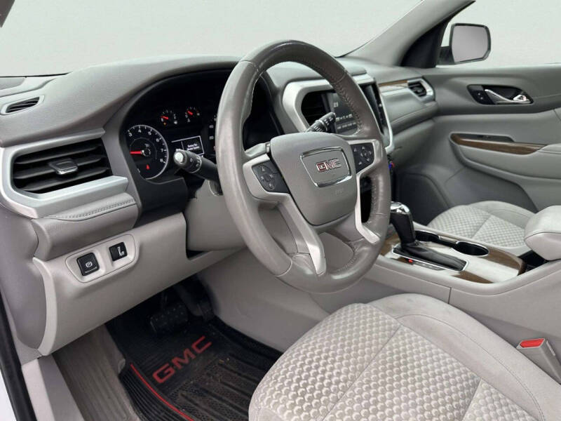 2019 GMC Acadia SLE-1