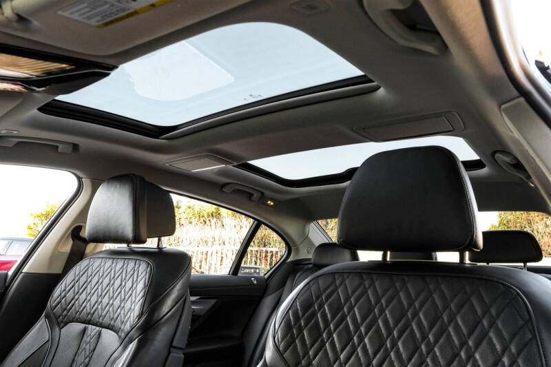 2021 BMW 7 Series 750i xDrive