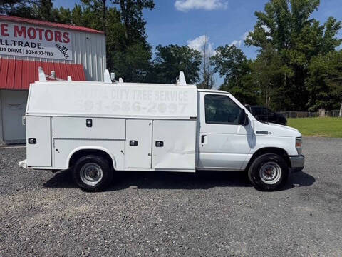 2017 Ford E-Series E-350 SD