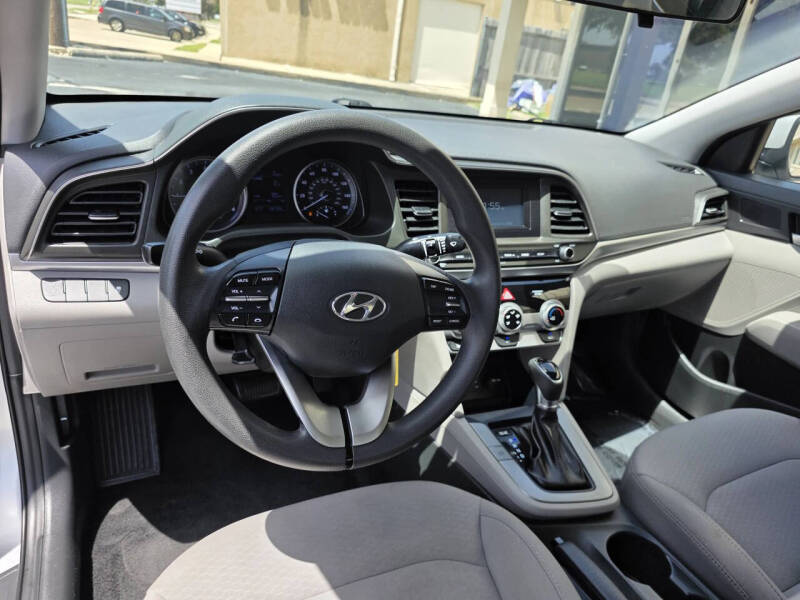 2019 Hyundai Elantra