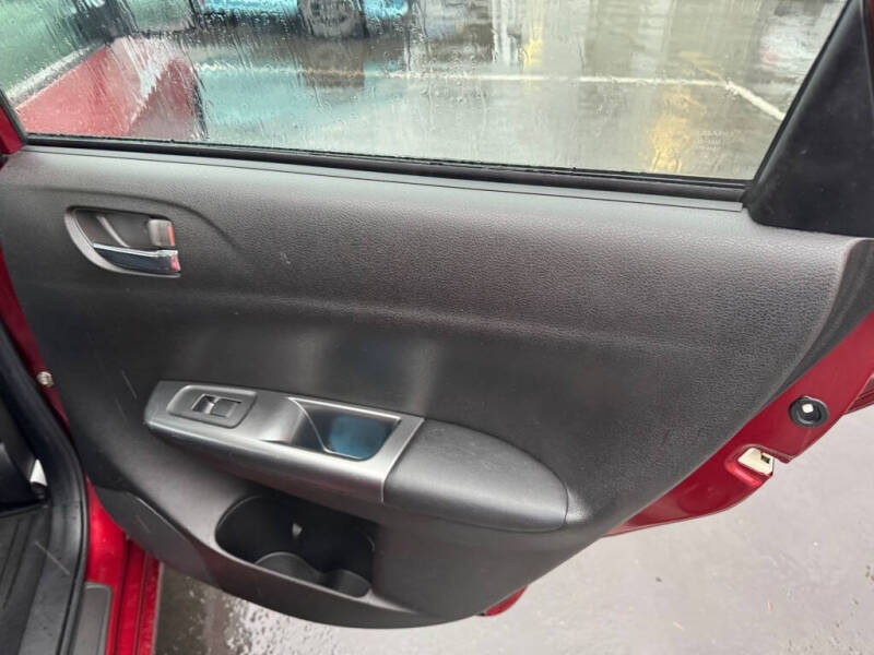 2011 Subaru Impreza 2.5i Premium