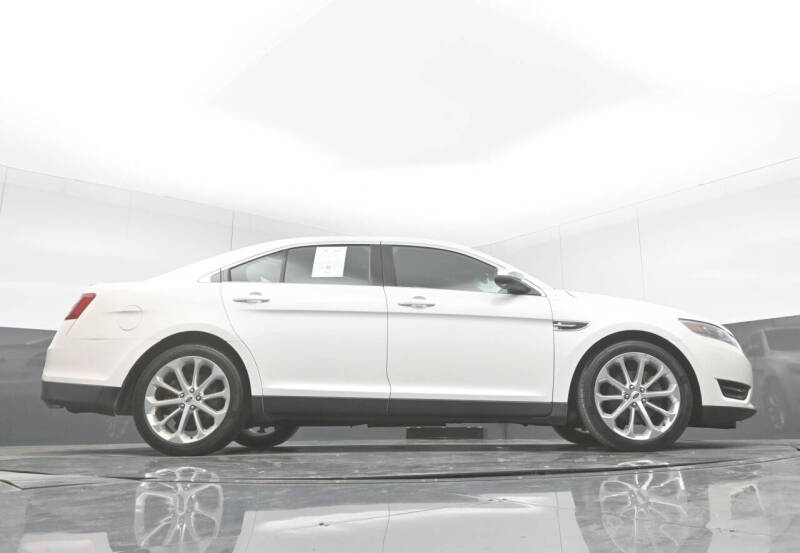 2018 Ford Taurus Limited