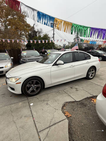 2014 BMW 3 Series 320i