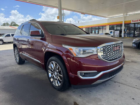 2017 GMC Acadia Denali