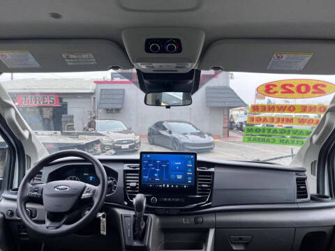 2023 Ford Transit 350 XLT