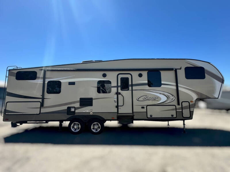 2017 Keystone RV COUGAR 284RDBWE