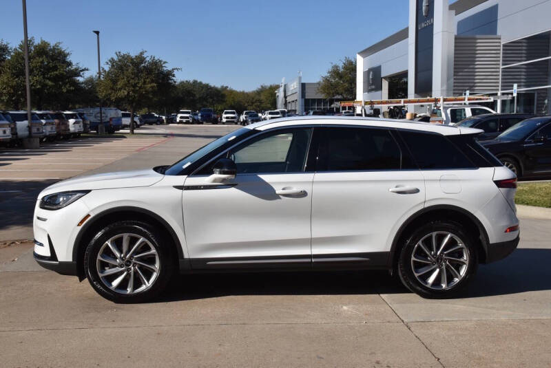 2025 Lincoln Corsair Premiere