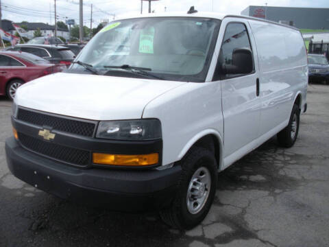 2019 Chevrolet Express 2500