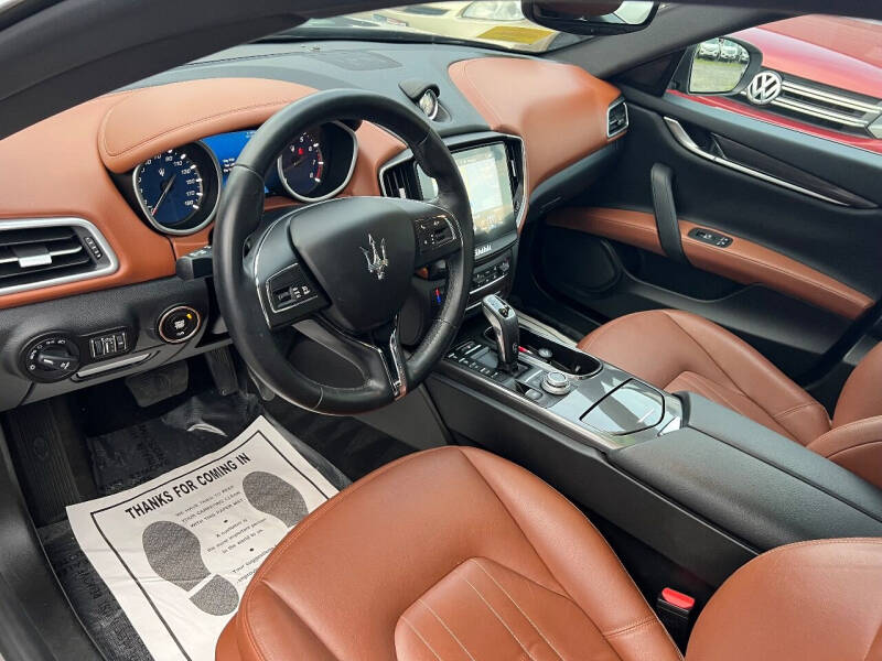 2019 Maserati Ghibli