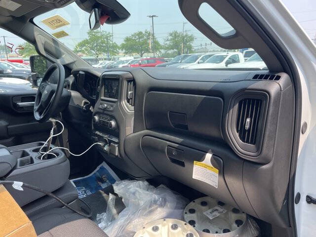 2025 Chevrolet Silverado 3500HD CC