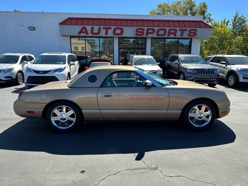 2005 Ford Thunderbird Deluxe photo 21