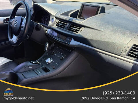 2011 Lexus CT 200h