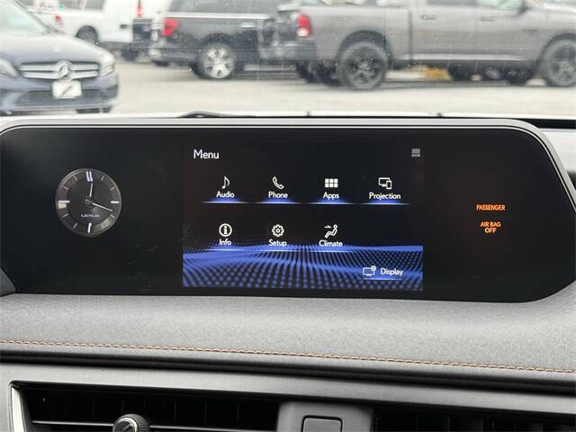 2019 Lexus UX 250h Luxury