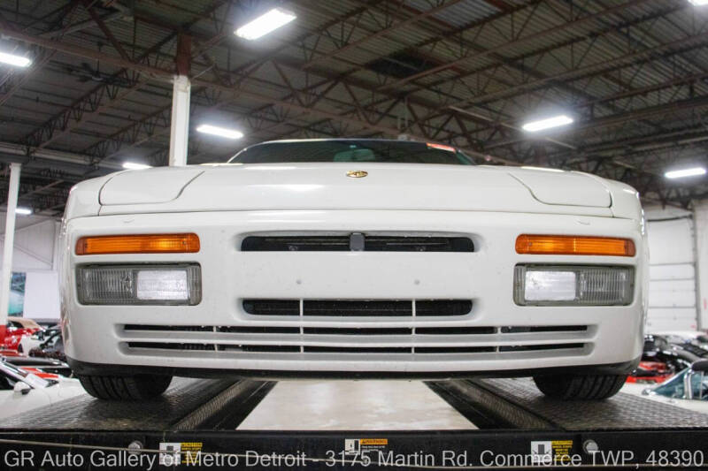 1988 Porsche 944 Turbo