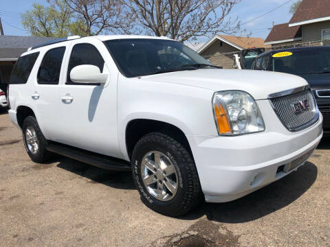 2007 GMC Yukon for sale at El Tucanazo Auto Sales in Grand Island NE