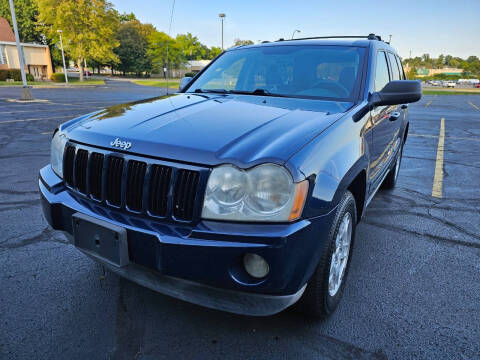 2006 Jeep Grand Cherokee for sale at AutoBay Ohio in Akron OH