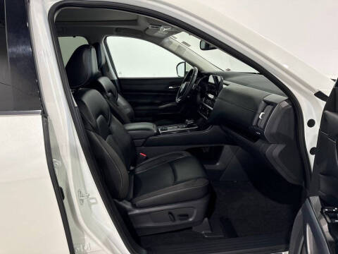 2022 Nissan Pathfinder