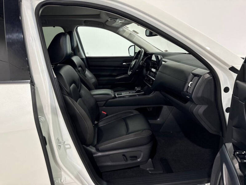 2022 Nissan Pathfinder