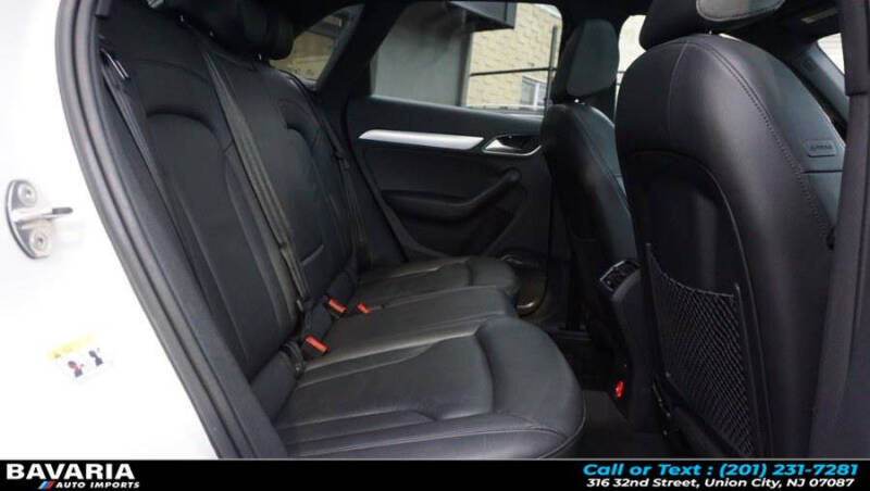 2017 Audi Q3 2.0T quattro Prestige