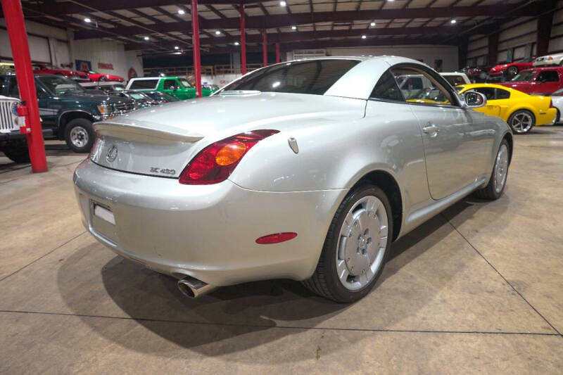 2004 Lexus SC 430