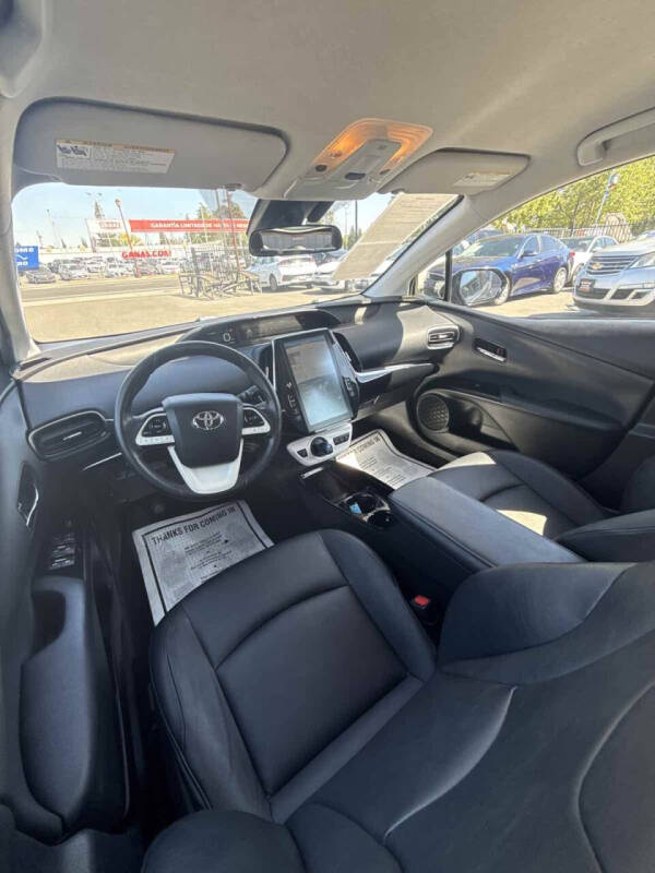 2017 Toyota Prius Prime Plus