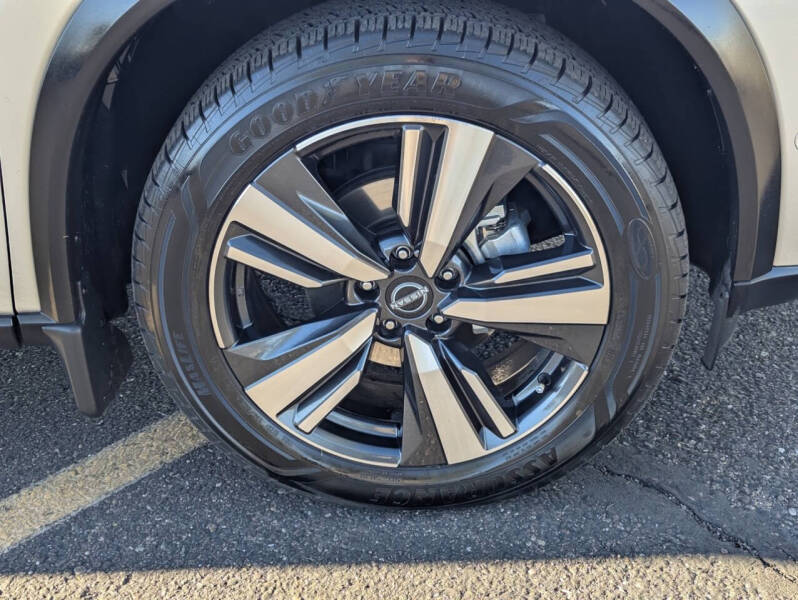 2022 Nissan Rogue Platinum