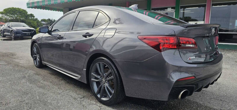 2019 Acura TLX