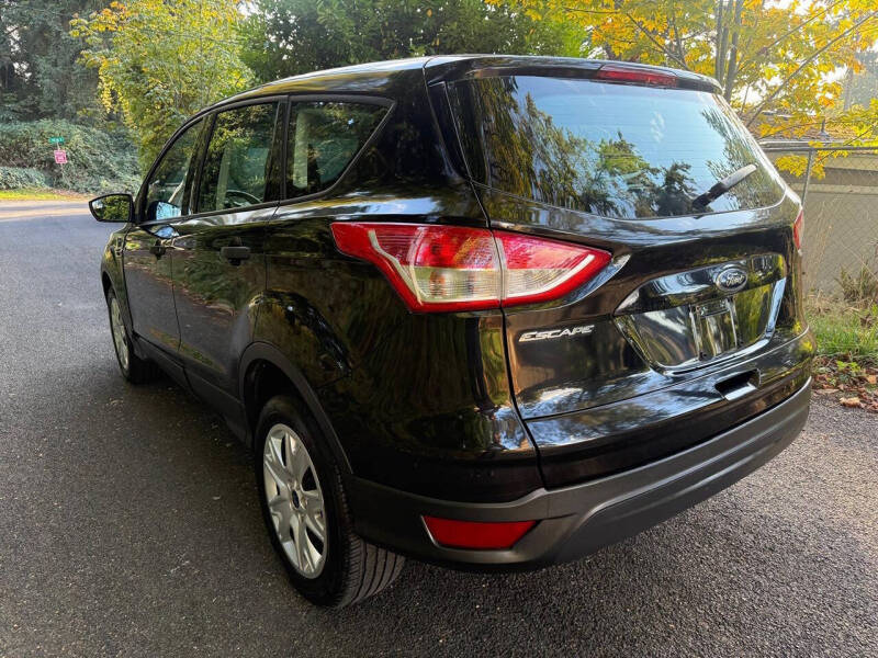 2013 Ford Escape S