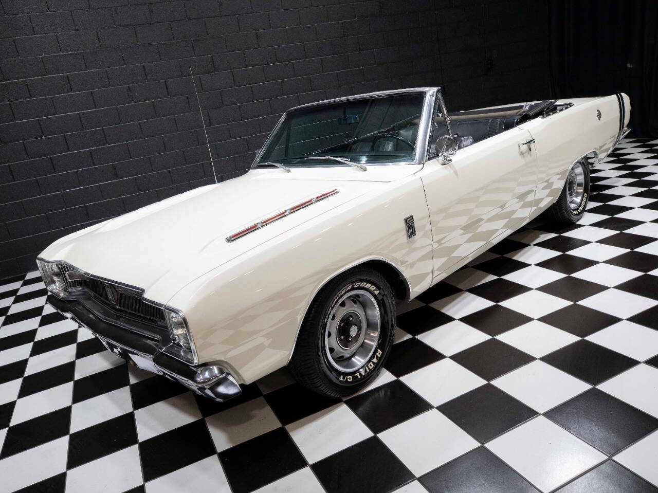 1967 Dodge Dart 40