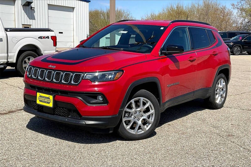Used 2023 Jeep Compass Latitude Lux with VIN 3C4NJDFN0PT509712 for sale in Montevideo, Minnesota