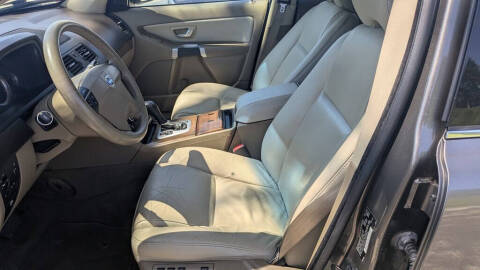 2011 Volvo XC90 3.2