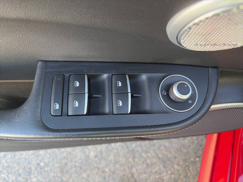 2017 Alfa Romeo Giulia Ti