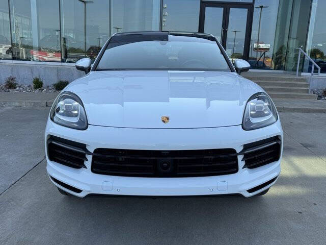 2022 Porsche Cayenne Coupe Platinum Edition
