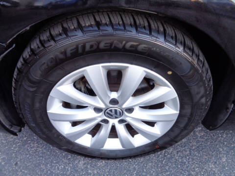 2017 Volkswagen Beetle 1.8T Classic