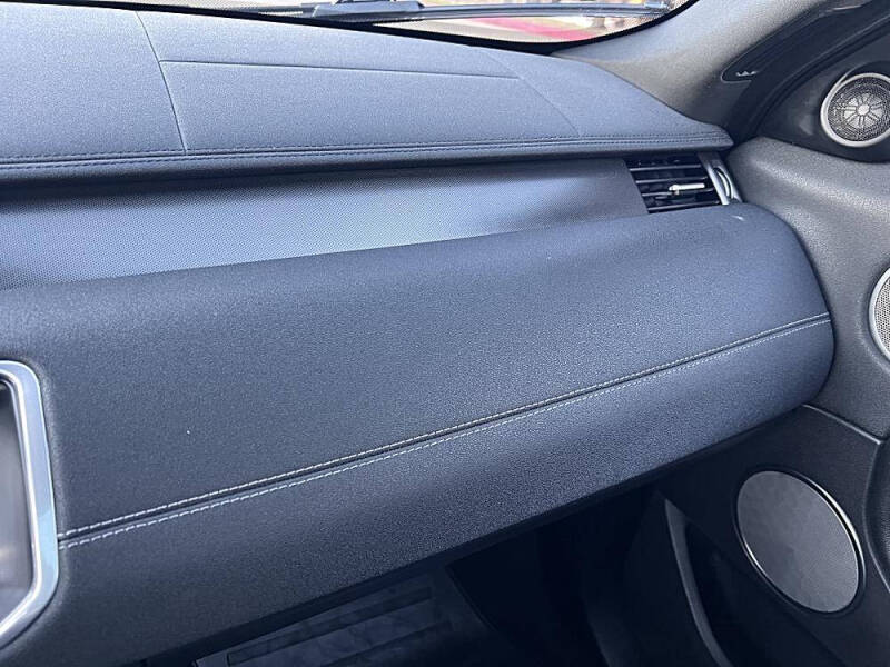 2018 Land Rover Range Rover Evoque SE Premium